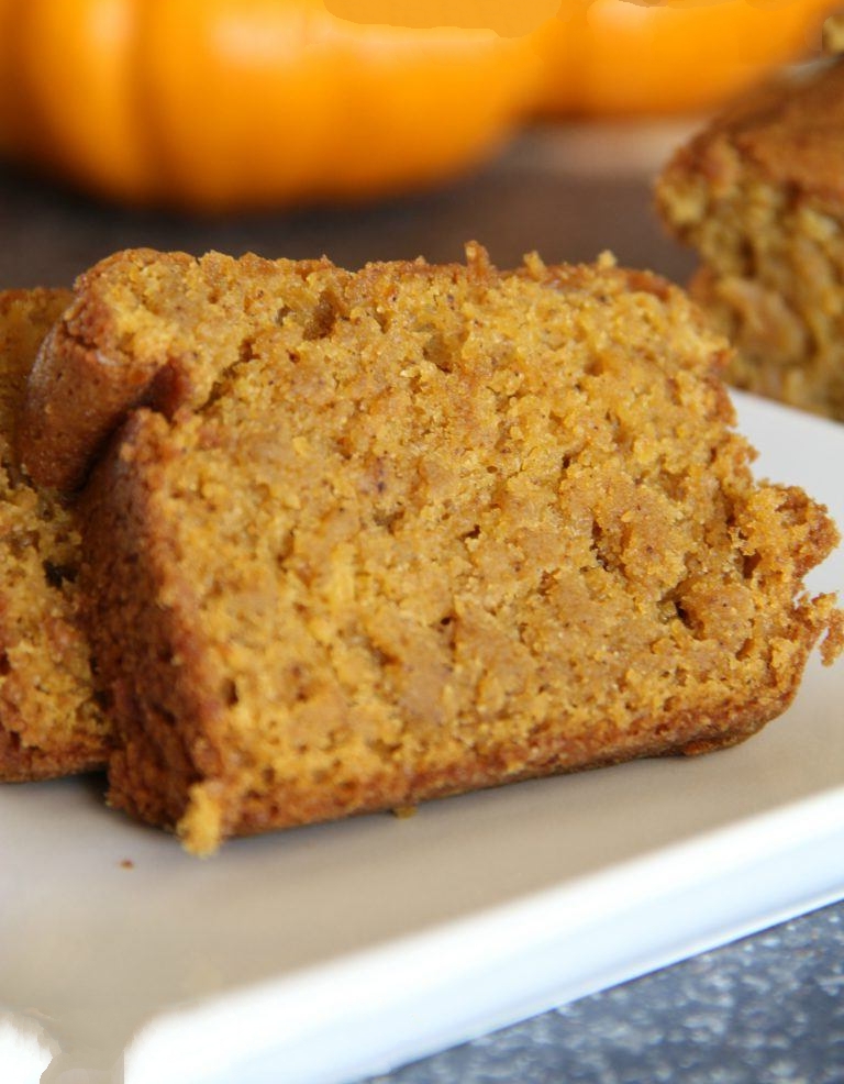 Moist & Delicious Sour Cream Pumpkin Bread – CUCINADEYUNG